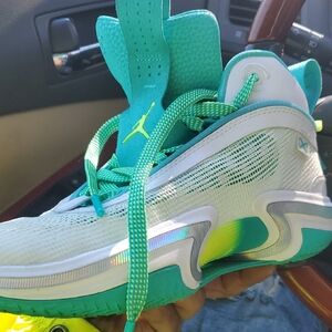 Green and White Sneakers with Chunky Sole and Breathable Upper